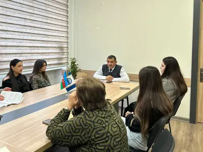 Roundtable on “Social Proble...