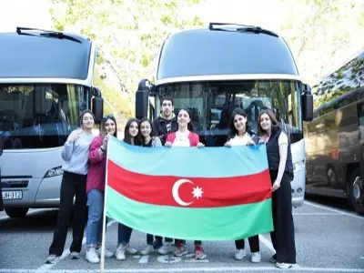 History faculty students compl...