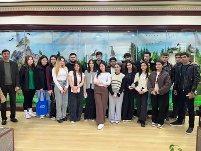 BSU students visit the Museum ...