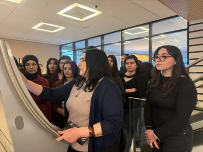 Students visit ADA University ...